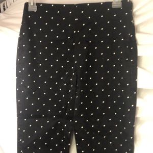 Old Navy Polkadot Pixie Pant Size 6